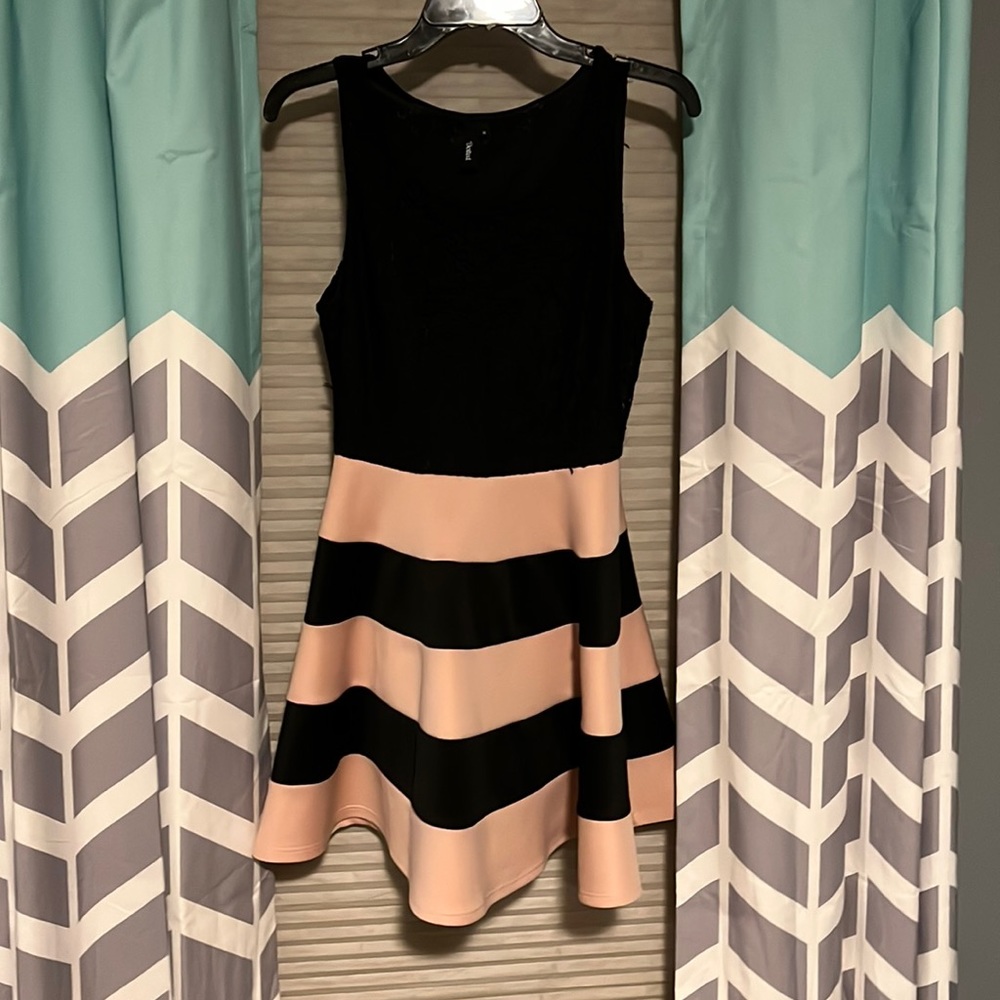 Business casual dress